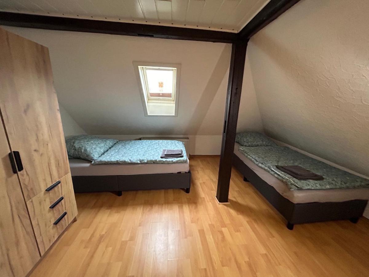 Pension Hotel Leinefelde Am Bahnhof Екстериор снимка